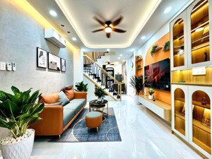 nhà 3 tầng giá 2,5 tỷ ! ngay nguyễn oanh, gò vấp - đang cho thuê 19 triệu - sổ hồng riêng !