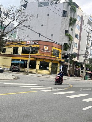 hiếm!! bán nhanh lô đất 300m2 đường hồ nghinh gần ngay loseby, có sẵn doanh thu 60tr/tháng.