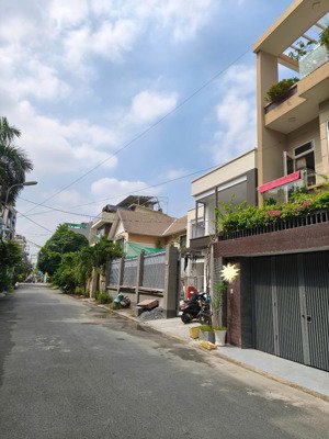 siêu phẩm cực đẹp hxh 10m lê đức thọ, p15, dt: 15x14m, kc: 3 tầng, giá chỉ 22.5 tỷ