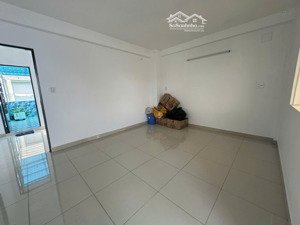 vip - nhà 4 lầu bề thế 80m² (5x18; hậu 5.2m) hẻm thông 50m ra mặt tiền quang trung chỉ 8.5 tỷ có sổ