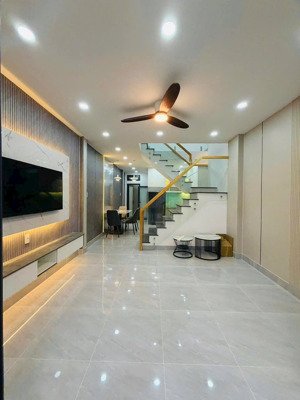 hxh thông phan văn trị- ngay st vincom. 65m2-3pn full nội thất