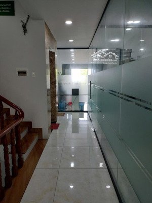 bán gấp shophouse tại kđt vạn phúc city, 45 tỷ, 147 m2 .diện tích sàn 558,7 m2 ( thiện chí có tl)