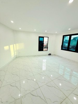 cho thuê phòng trọ giá cực chất tại đường nguyễn chính, hoàng mai, hà nội, 3,8 triệu, 18 m2