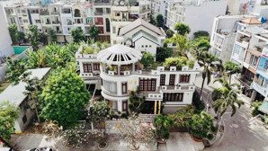 biệt thự nguyễn văn hưởng thảo điền q2, 240m2 - ngang khủng 12m + sân vườn + hồ bơi, giá mềm nhất.