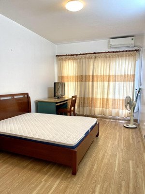 duy nhất căn 2 ngủ tầng trung cực đẹp, giá chỉ 7 tỷ. full nt. lh: 0343,202.831