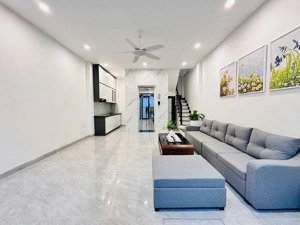 khó kiếm! phố ngọc hà, ngõ ô tô, vài bước ra phố, thang máy, mới 100%, ở luôn, 45m2 * 5t