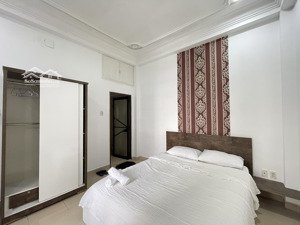 chính chủ sang lại hợp đồng thuê khách sạn 611 điện biên phủ q3 có lượng khách quen sẵn