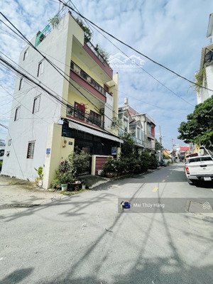 gần tuyến metro thủ đức - nhà 1t2l ngay trung tâm bình thọ -nhà nở hậu tài lộc - khu dân trí cao