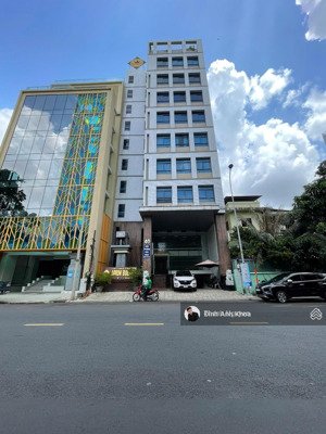 tòa nhà mt hoàng việt, tân bình - 12x20m - 2 hầm 10 tầng - hđt 600 triệu - giá 135 tỷ