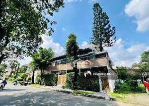 villa cao cấp thảo điền q2 - 200m2 - 47 tỷ - tn 180 triệu/ tháng