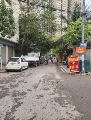 nhà đẹp ở ngay, văn phú hà đông. dt 35m 5tầng giá hời chỉ hơn 7tỷ.