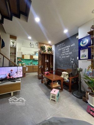 hiếm nhà cách đường só 79 tân quy quận 7 vài bước chận - dt 40m- tk 3 tầng - 3pn - giá nhỉnh 6 tỷ