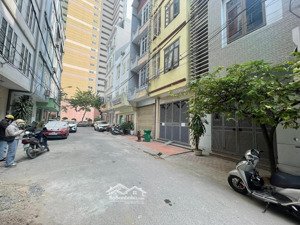 nhà đẹp, kinh doanh, phân lô giá hời tại ngô thì nhậm, hà đông, hà nội. dt 52m2. 5 tầng mặt tiền 4m