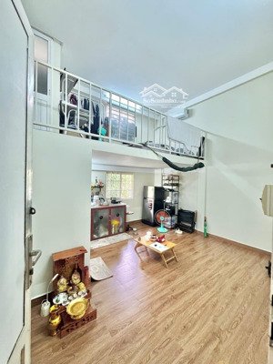 becamex việt sing ,lầu 1, góc,bao sổ hồng: 640 triệu. toàn quốc mua được