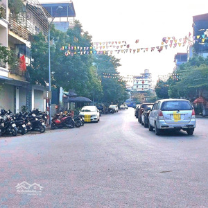 siêu phẩm ! nhà ccn lai xá - hoài đức - cạnh phố nhổn - 48,6m - 5t - ô tô - vỉa hè kd - chỉ 10,3 tỷ