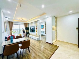 [không view ng.trang] tôi bán căn 2 ngủ, dt 80m, tầng đẹp, nhà thoáng mát giá hơn 6 tỷ tại việt đức