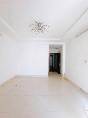 4 tầng- sát hxh- 4.5 x 18m- tiện chdv- hoàng hoa thám p5 pn- 9.55 tỷ