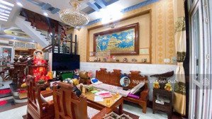 nhà đẹp 4 tầng khu dân cư vip kế bên emart phan huy ích p14 gò vấp.4mx16m.đường 8m thông.chỉ 8.5 tỷ