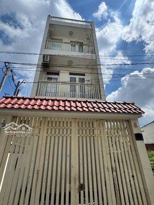 bán nhà đẹp 4 phòng ngủ ngay trung tâm linh trung - 65m2 - chỉ 5.9 tỷ