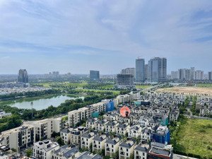 cần tìm khách thuê ở cẩn thận giữ gìn giúp em 9 căn hộ 6th element, chuyển vào luôn hoặc cuối tháng