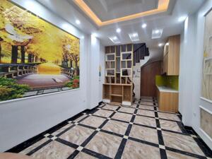 Bán nhà Đàm Quang Trung,Phố Trạm 5 tầng,30/40m oto đỗ cổng nhỉnh 7 tỷ