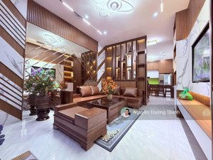 phố hồ tùng mậu - nhà đẹp- ngõ nông- full nội thất