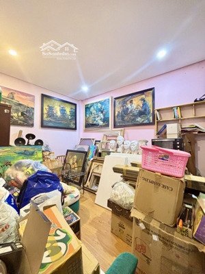 giảm ngay 400tr chỉ còn 7.5 tỷ. ngang khủng 9,7m -nhà 3 tầng p14 bình thạnh-85m2.