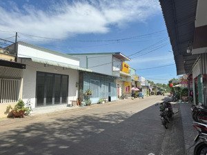 bán lô 157m2 mặt phố hoàng văn thụ, siêu mặt tiền 14m. cạnh quảng trường hcm, siêu dự án sân bay cũ