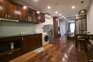 cho thuê cc mini 1pn, 1wc, 45m2 tại đào tấn, đội cấn, ba đình, hà nội, 18 triệu vnd