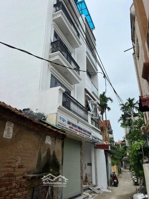 siêu phẩm yên lộ - 5 tầng thang máy - gần chợ - bến xe yên nghĩa - nhà mới hoàn thiện xong