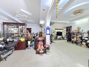 nhà hẻm 4m, hoàng diệu, p.9, q4, 68m2, 8m x 9m, 4 lầu, chỉ 10,2 tỷ!