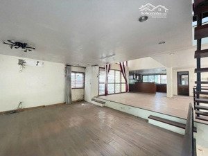 cần bán biệt thự bán đảo linh đàm ô tô tiện ích xanh 508m-200 tỷ