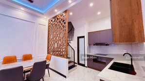 nhà đẹp đón tết! văn cao, gần phố, ô tô đỗ cổng, ngõ thoáng sáng, xây mới, tặng nội thất, 30m2*5t