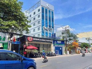 bán gấp tòa nhà siêu vị trí bùi thị xuân , bến thành q1 - 6x27 m - 7 tầng-hđt 250 tr- gía tốt 72 tỷ