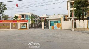 đại mạch giá tốt 3.1 tỷ
sẵn nhà cấp 4 mt 5.3m
gần trường chợ ở ngay