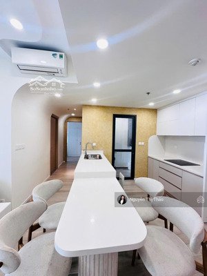 chuyên cho thuê 2pn2wc masterise homes vip hàng độc quyền hiếm giá cực tốt- hỗ trợ nhiệt tình