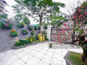 18 tỷ nhà có sân vườn, đường 3 oto tránh, mặt tiền 6m, trung tâm, 120m2-4t geleximco lê trọng tấn