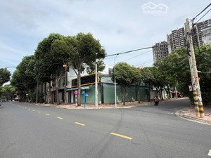 bán đất góc 2 mặt tiền ngang 12m đường ngô đức kế, phường 7, vũng tàu. liên hệ 