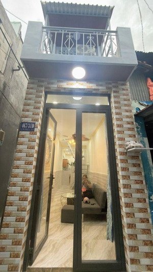 nhà đẹp vòng xoay lê đại hành - dtsd 42m2 - 2 tầng - 2pn - 2wc