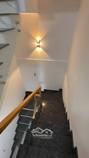 bán biệt thự 5 tầng, tại lê văn quới