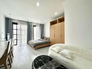 cho thuê chdv chung cư mini có ban công công cửa sổ lớn ở hoàng hoa thám bình thạnh gần cầu bông q1