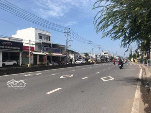 mặt tiền kd cực đỉnh - vị trí víp - thông số chuẩn 4,5x20m - căn góc - shr thổ cư 100%