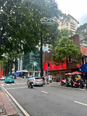 bán nhà mặt tiền rẻ hơn nhà hẻm đường nguyễn tri phương, q5 dt 3,8x27m kc 3 lầu giá 22 tỷ