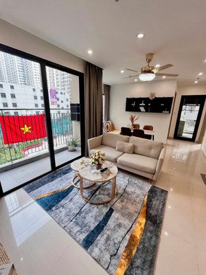 cc bán căn 2pn+1 64m full đồ 5.15 tỷ the sapphire vinhomes smart city