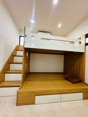 siêu hiếm phố trương định: 23m2/ 2 tầng/ 2 phòng ngủ / giá 2,68 tỷ