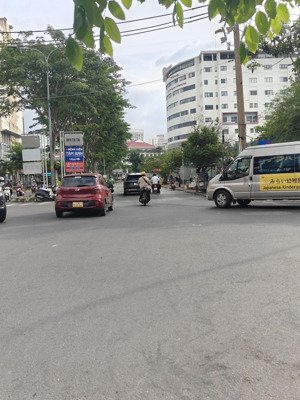 nhà mặt tiền đường số chợ tân mỹ phú mỹ hưng q7 6 tầng 7pn 7wc giá chỉ 14.8 tỷ bớt lộc