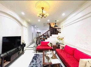 khu víp thái hà đống đa hà nội dt:60m. 4t. 4,2mt(16,5tỷ)
ô tô đỗ cổng ,khu phố hiêm nhà bán
nhà