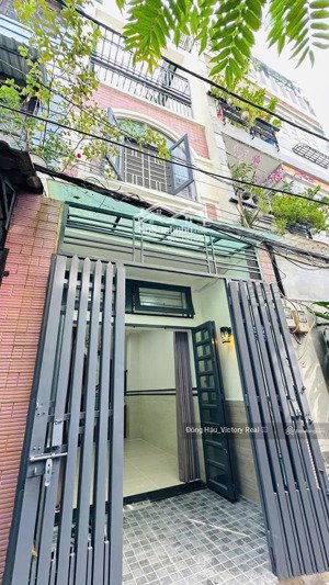 bán nhà khu út tịch p4 - hoàng việt - dt 37m2 - 3 tầng - giá 6 tỷ