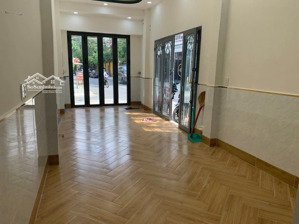 nhà góc kdc nam hùng vương giá 4.6tỷ dt:3,2x12 xây 2 tầng