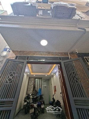 bán nhà đẹp cổ nhuế 37m2 x4t, 5 phòng ngủ, ngõ nông, rộng, view thoáng, nở hậu, nhỉnh 8 tỷ